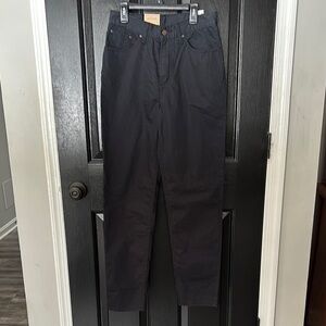 Women’s black high waisted Levi’s mom jeans